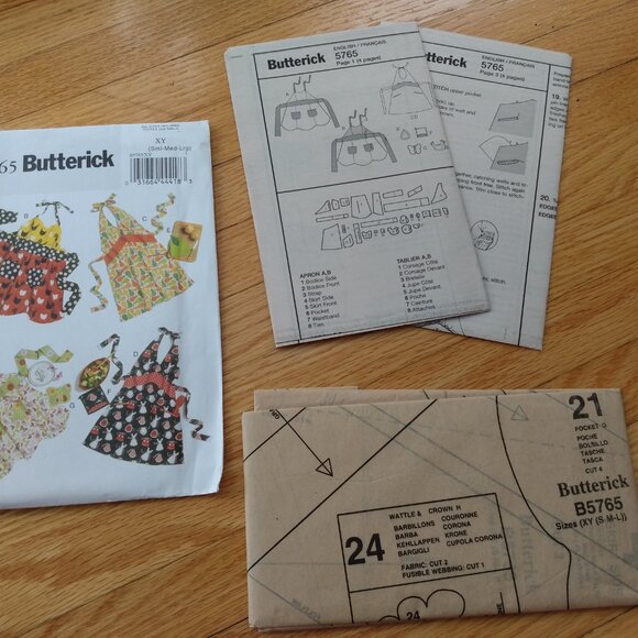 Apron Sewing Pattern Full Bib Size Small Medium Large Butterick 5765 UNCUT - Picture 11 of 12